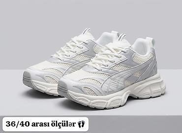 reebok krasovka: Ağ-boz rəng palitrasında yüngül idman ayaqqabısı. - Ölçülər: 36–40 — 1