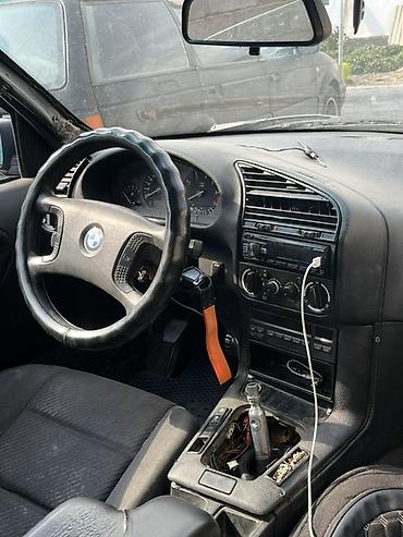 devo matiz: BMW 3 series: 1993 г., 2 л, Механика, Бензин, Седан — 7