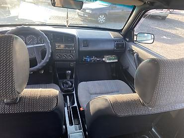 1kr fe: Volkswagen Passat Variant: 1990 г., Механика, Универсал — 3