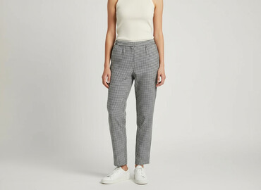 Women's Pants: Material trousers for women, size M