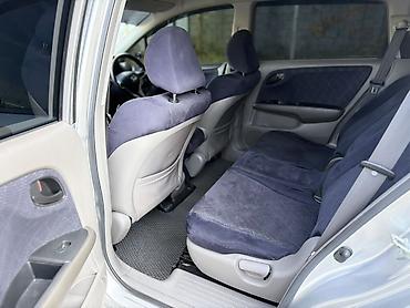toiota rav 4: Honda Stream: 2004 г., 1.8 л, Бензин, Минивэн — 8