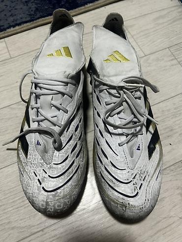 aviator очки: Футбольные бутсы Adidas Predator (серия с крышкой-шнуровкой). Размер — 1