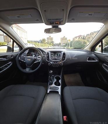 Chevrolet: Chevrolet sedan – geniş və komfortlu salon - Sürət qutusu: avtomat - — 1