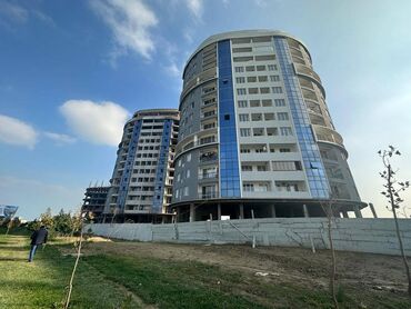 Yeni tikili: 4 otaqlı, Yeni tikili, 151 kv. m — 4