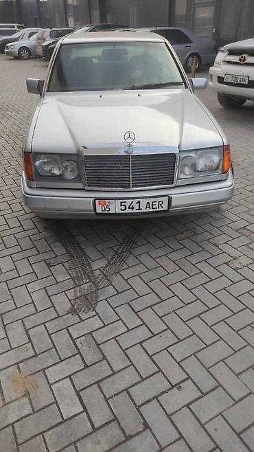 Mercedes-Benz W124: 1992 г., 2.3 л, Механика, Бензин, Седан