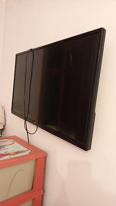 ekran şekli: REGAL divar tipli LED televizor - Təxmini ekran ölçüsü: 32–40 düym — 2