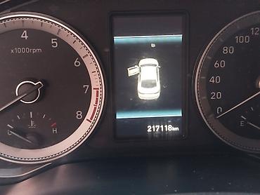 mitsubisi lancer: Hyundai Grandeur: 2018 г., 3 л, Автомат, Бензин, Седан — 6