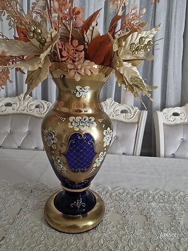 Bir vaza, Bogem şüşəsi