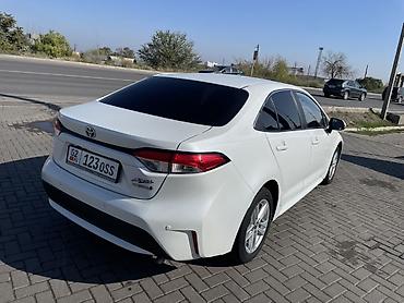 Продажа авто: Toyota Levin: 2020 г., 1.8 л, Автомат, Гибрид, Седан — 4
