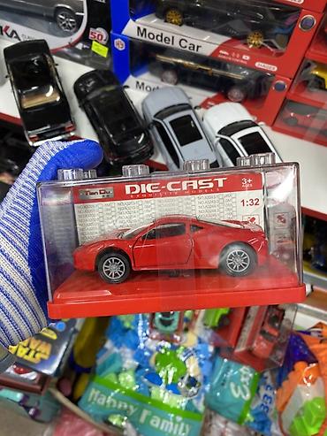 машинки железные: Коллекционная модель автомобиля Die-Cast в масштабе 1:32 — 1