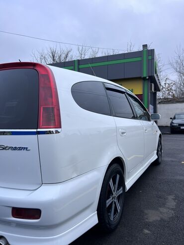 Honda: Honda Stream: 2001 г., 1.7 л, Автомат, Газ, Универсал — 4