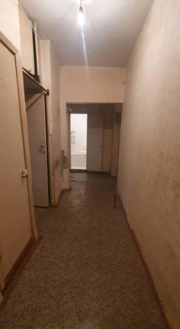 квартира в аренду в оше: 2 бөлмө, 56 кв. м, 106-серия, 7 кабат, Эски ремонт