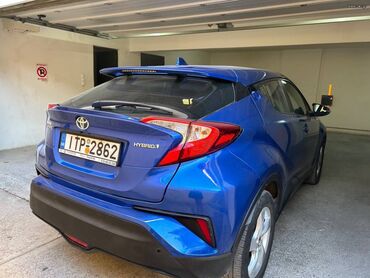 Toyota: Toyota C-HR: 1.8 l. | 2017 έ. SUV/4x4 — 23