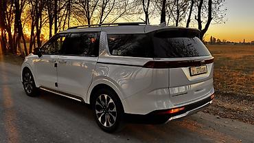 авто унаа баткен: Kia Carnival: 2021 г., 2.2 л, Автомат, Дизель, Вэн/Минивэн — 4