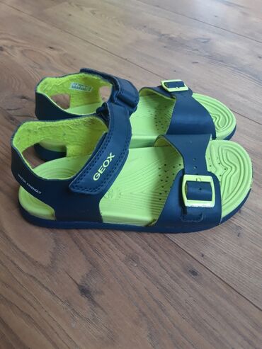 Dečija obuća: Geox sandale za dečake,gumen djon,nosene samo na moru,ali mogu i za