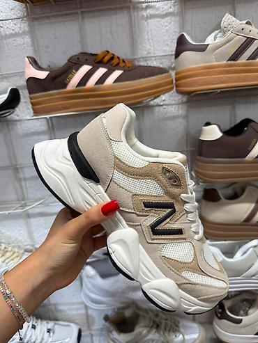 patike vranje: Od 36 do 41 za samo 3700 din
pb — 1