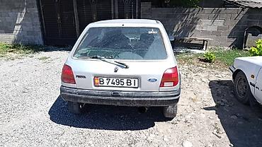 e klass: Ford Fiesta: 1995 г., 1.3 л, Механика, Бензин, Купе — 3