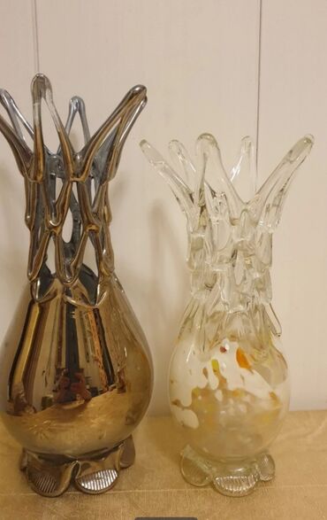 Антикварные вазы: Вазы и разная посуда цены разные пишите номер фото