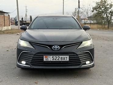 Toyota: Toyota Camry: 2022 г., 2.5 л, Вариатор, Гибрид, Седан — 1
