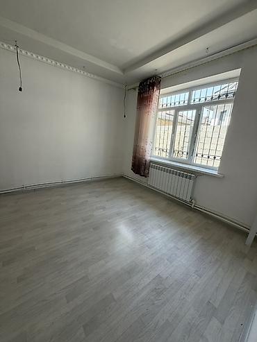 Продажа коттеджей и домов: 5 комнат, 130 м², 4 соток, Бишкек, Оскон-ордо ж/м Собственник — 31