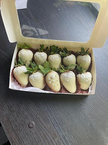 Кондитерские изделия, сладости: Клубника в шоколаде, по самой низкой цене по городу. Сочная клубника в — 9