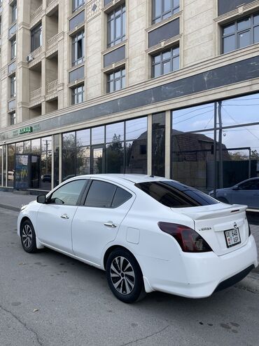 Nissan: Nissan Versa: 2016 г., 1.6 л, Вариатор, Бензин, Седан — 7