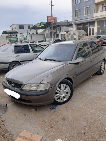 Avtomobil satışı: Opel Vectra: 2 l | 1997 il 2000 km Hetçbek