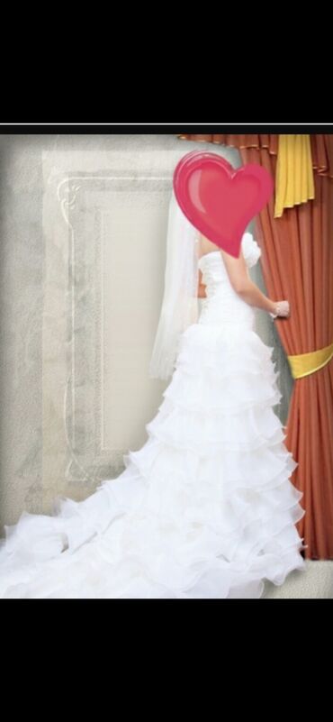 свадебные арки: Продаю свадебное платье, цвет Айвори, в хорошем состоянии, размер
