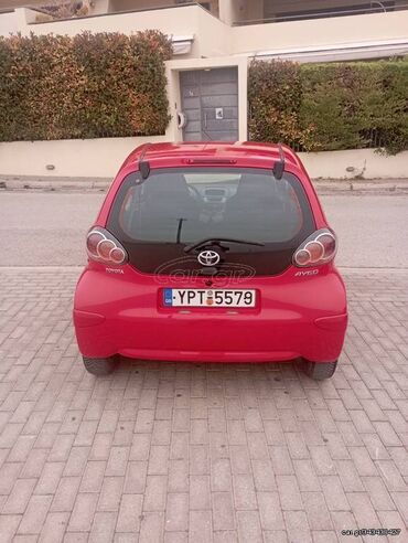 Toyota: Toyota Aygo: 1 l. | 2006 έ. Χάτσμπακ