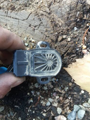 Другие автозапчасти: Митсубиси Аэртрек — 9