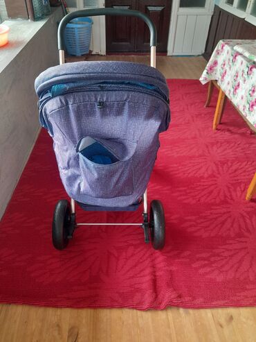 Gəzinti arabaları: İşlənmiş — 11