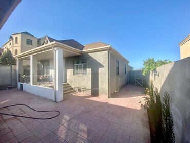 Bağ evlərinin satışı: Bakı, Şağan, 100 kv. m, 3 otaqlı, Hovuzlu, Artezian quyusu, Kanalizasiya, Kombi — 1