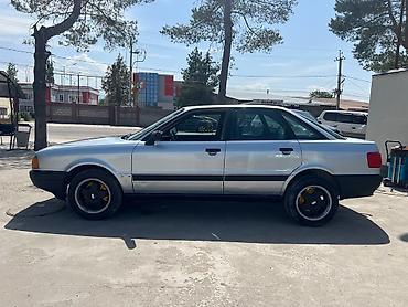 Audi: Audi 80: 1989 г., 1.8 л, Механика, Газ, Седан — 4