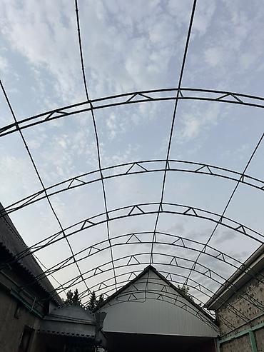 yataq örtükleri: Metal karkaslı taxta/şifer/polikarbonat örtük üçün hazır konstruksiya — 1