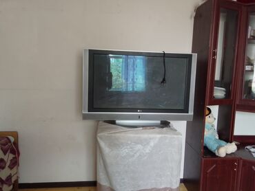 Televizorlar: İşlənmiş Televizor LG 98" Ünvandan götürmə
