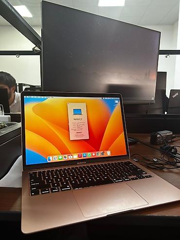 Apple MacBook: İşlənmiş Apple MacBook, 13.3 ", Intel Core i3, 256 GB, Ünvandan götürmə — 5