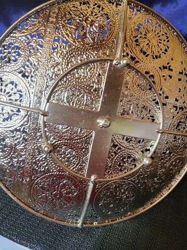 Ostalo posuđe: Nov metalni etazer za na sto iz sva nivoa. Metalni etazer na dva — 4