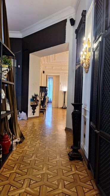 Köhnə tikili: Bakı, 6 otaqlı, Köhnə tikili, m. Sahil, 350 kv. m — 7