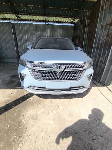 Другие автомобили: Wuling Almaz/Астерион (кроссовер, светло‑голубой) Основные — 1