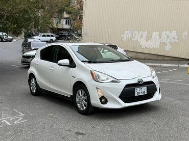 Toyota: Toyota Prius: 1.5 l | 2016 il Hetçbek — 3