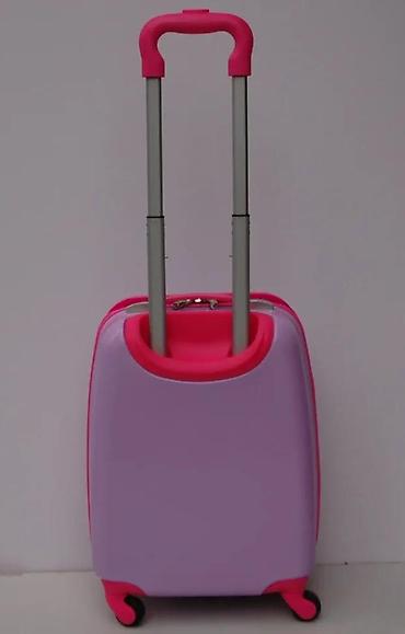 Rančevi, torbe i koferi: Dečiji set kofera sa motivom Sofije Prve, idealan za putovanja. Set — 2