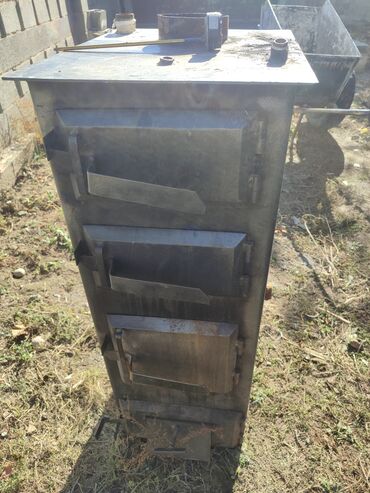 тяжелый дым генератор: Твердотопливный котёл/печь стального исполнения - Материал