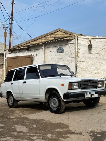 VAZ (LADA): VAZ (LADA) 2104: 1.6 l | 2012 il 148000 km Universal — 4