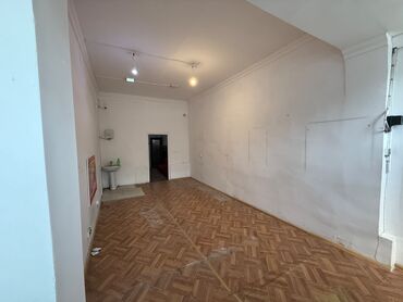 Digər kommersiya daşınmaz əmlakı: Sumqayıt şəhəri 12-ci mikrorayon ərazisində köhnə Okean mağazasının — 3