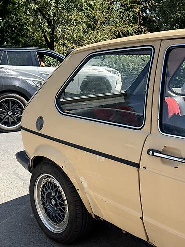 Volkswagen: Volkswagen Golf: 1982 г., 1.3 л, Механика, Бензин, Хэтчбэк — 26