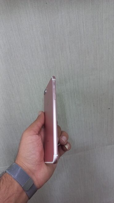 Digər mobil telefonlar: Satılır: 3 ədəd smartfon (şəkillərdə) 1) Apple iPhone (qara rəng) - — 27