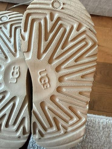 Ugg obuća: Ugg čizme, bоја - Braon — 3