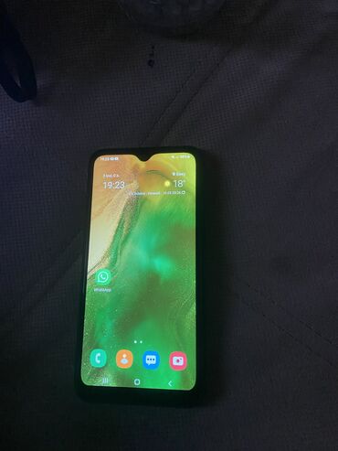 Техника для кухни: Samsung Galaxy A10, 32 ГБ, цвет - Черный, Две SIM карты