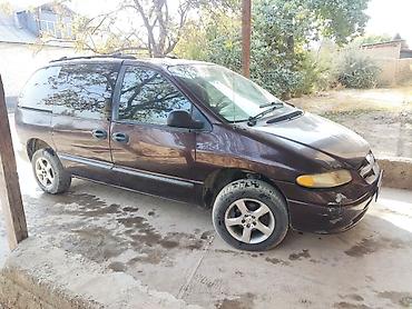 wv transporter: Toyota Vito: 1997 г., 2 л, Механика, Дизель, Минивэн — 2