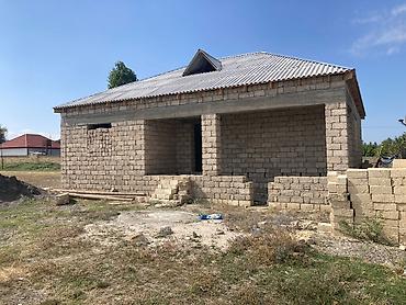 дом в баку: 4 комнаты, 99 м², Нет кредита, Без ремонта — 1